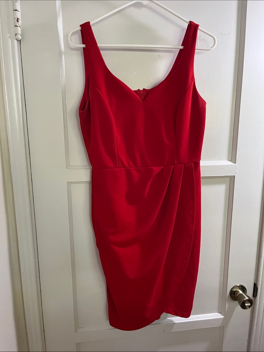 Sleeveless Red Midi Dress with V-Neck